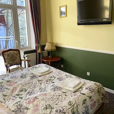 Couette-café Tuberoza 3*