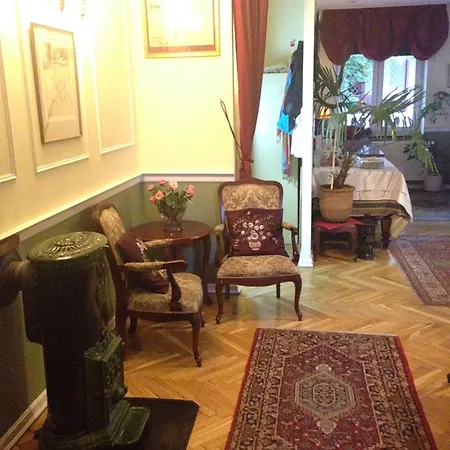 Couette-café Tuberoza 3*