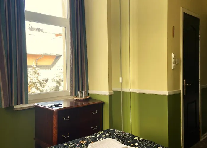 Tuberoza Bed & Breakfast 3*