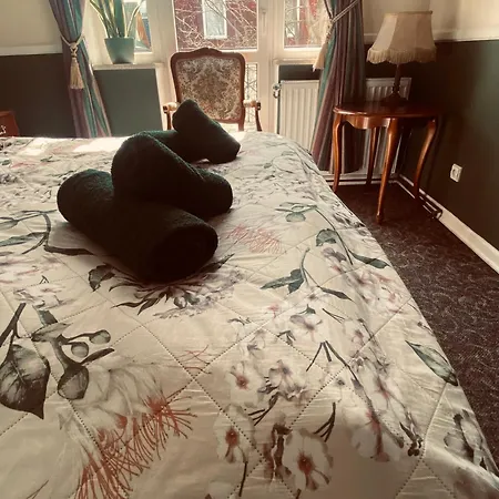 Tuberoza Bed & Breakfast 3*